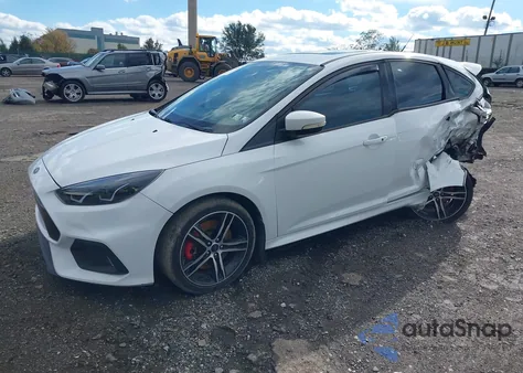 2018 Ford Focus St из США, поврежденный, VIN 1FADP3L99JL308914